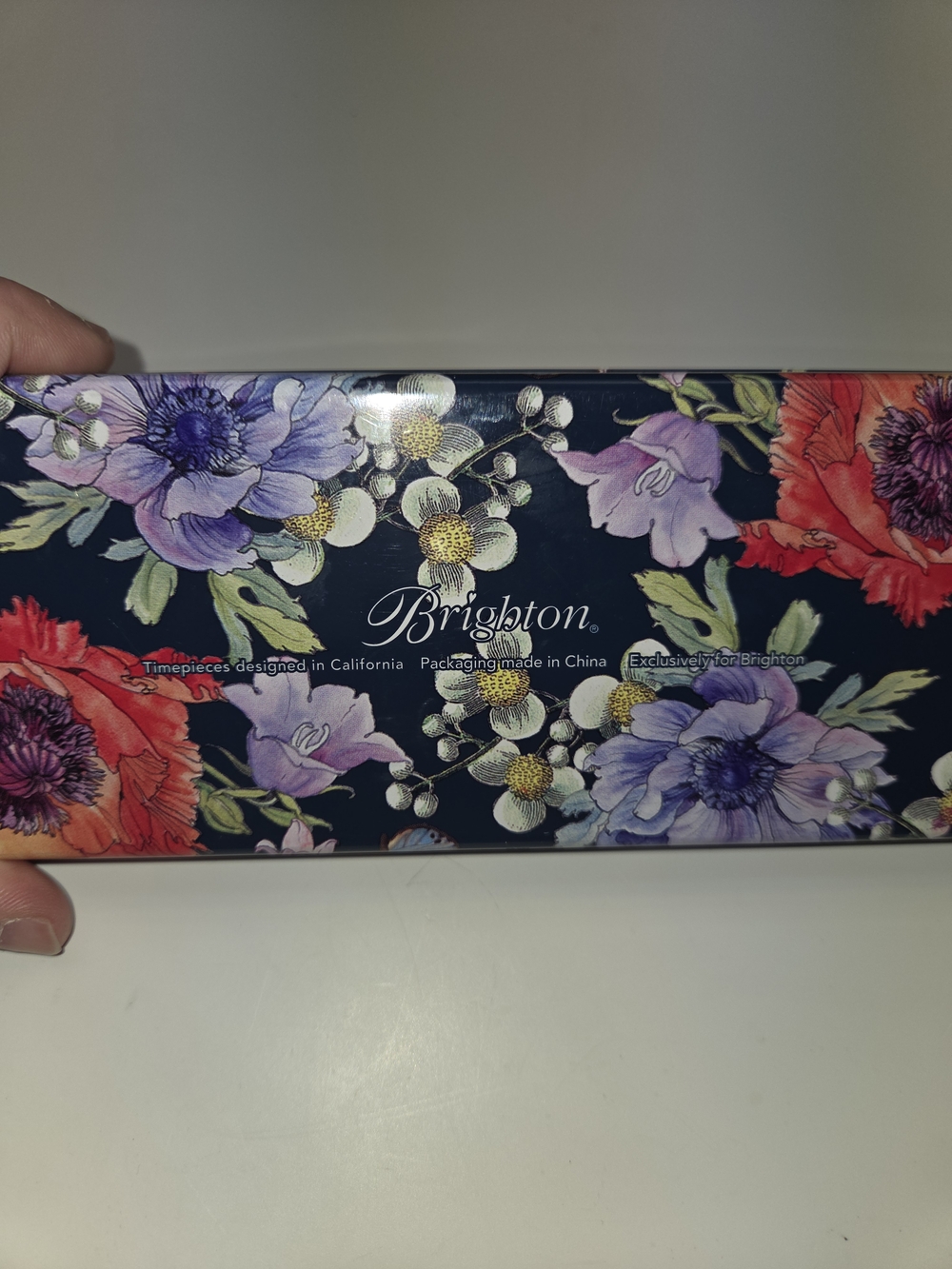 Brighton Sutton Navy Leather Apple Watch Band With Tin New With Tin - Picture 5 of 5